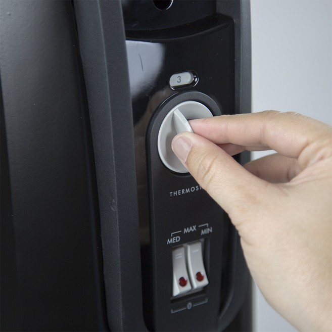 DeLonghi ComforTemp Oil-Filled Radiator