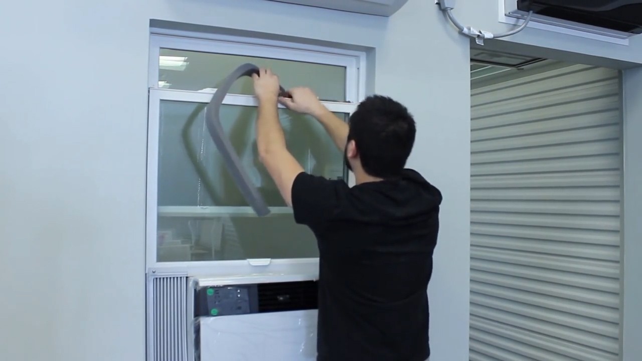 Insert Friedrich Kuhl Window Gasket Between Window Sills