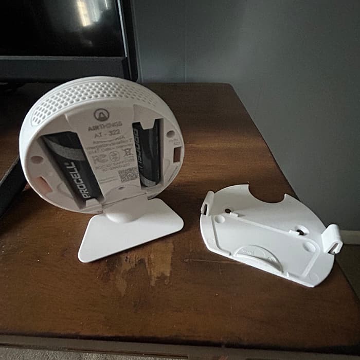Expert Review: Airthings Wave Enhance Air Quality Air Monitor - Battery Kickstand