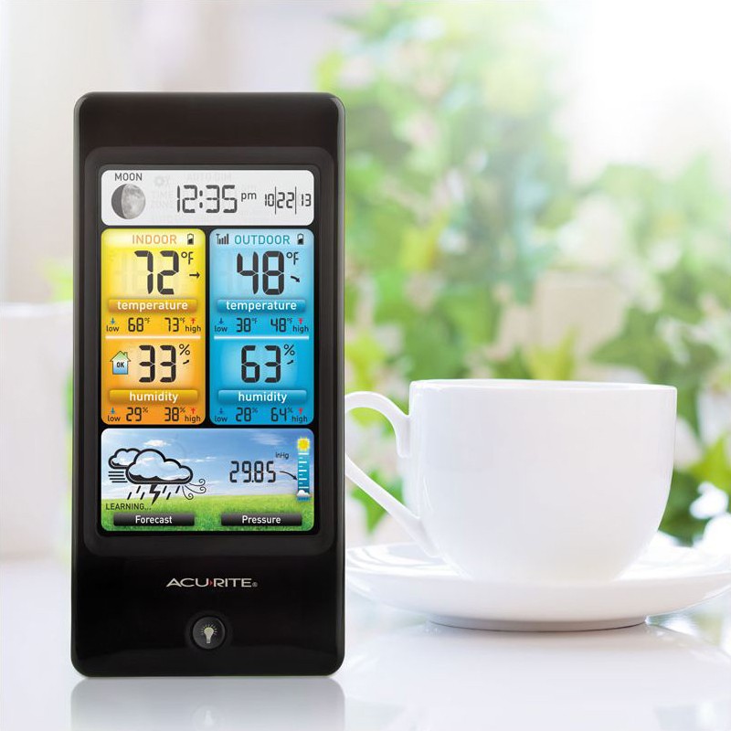 Digital Thermometer with Indoor / Outdoor Temperature (2 Color Options)